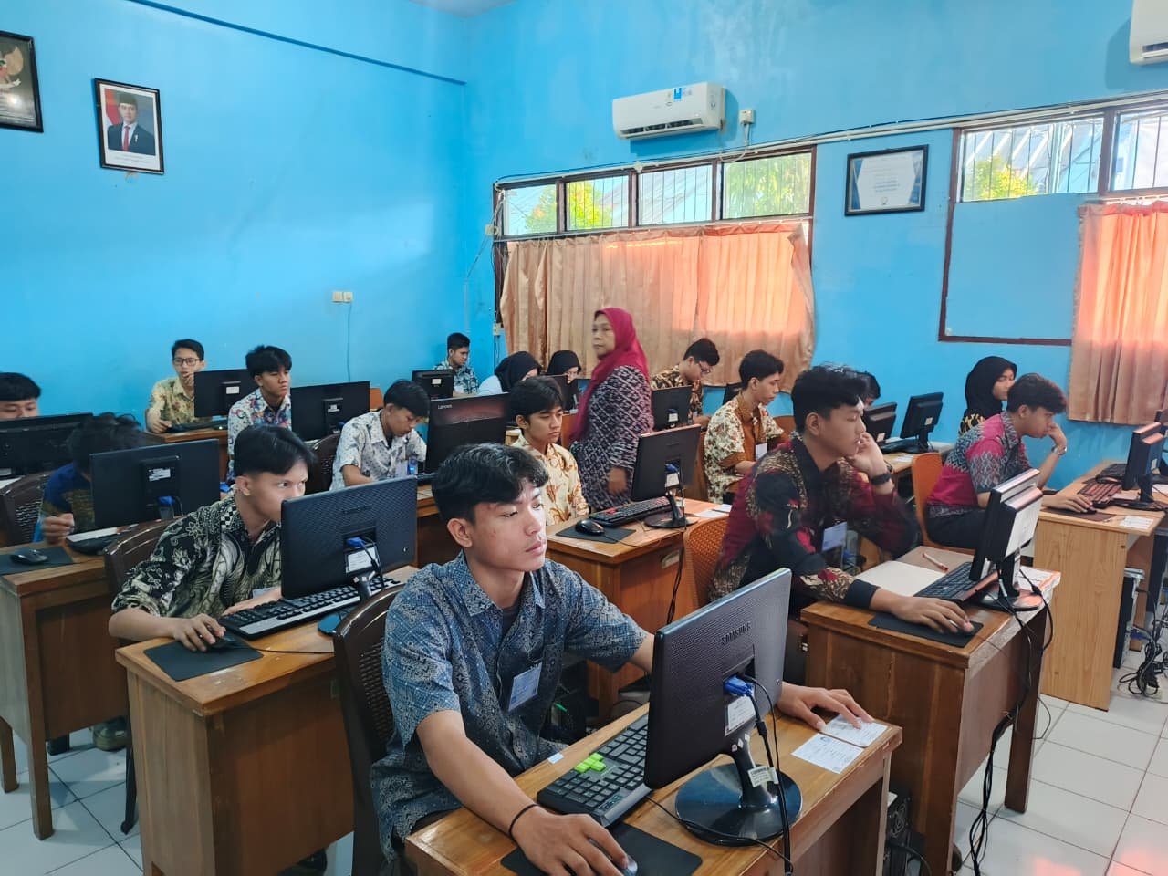 Sukses Digelar, 116 Siswa Kelas 12 SMK Adi Luhur Ikuti Tes Kemampuan Akademik (TKA)